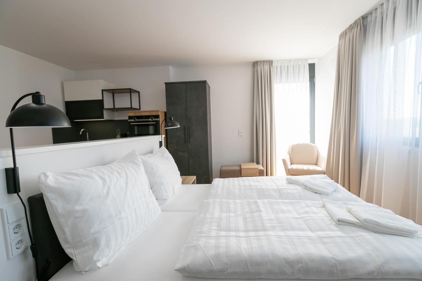 Helios Berlin Apartments Esterno foto