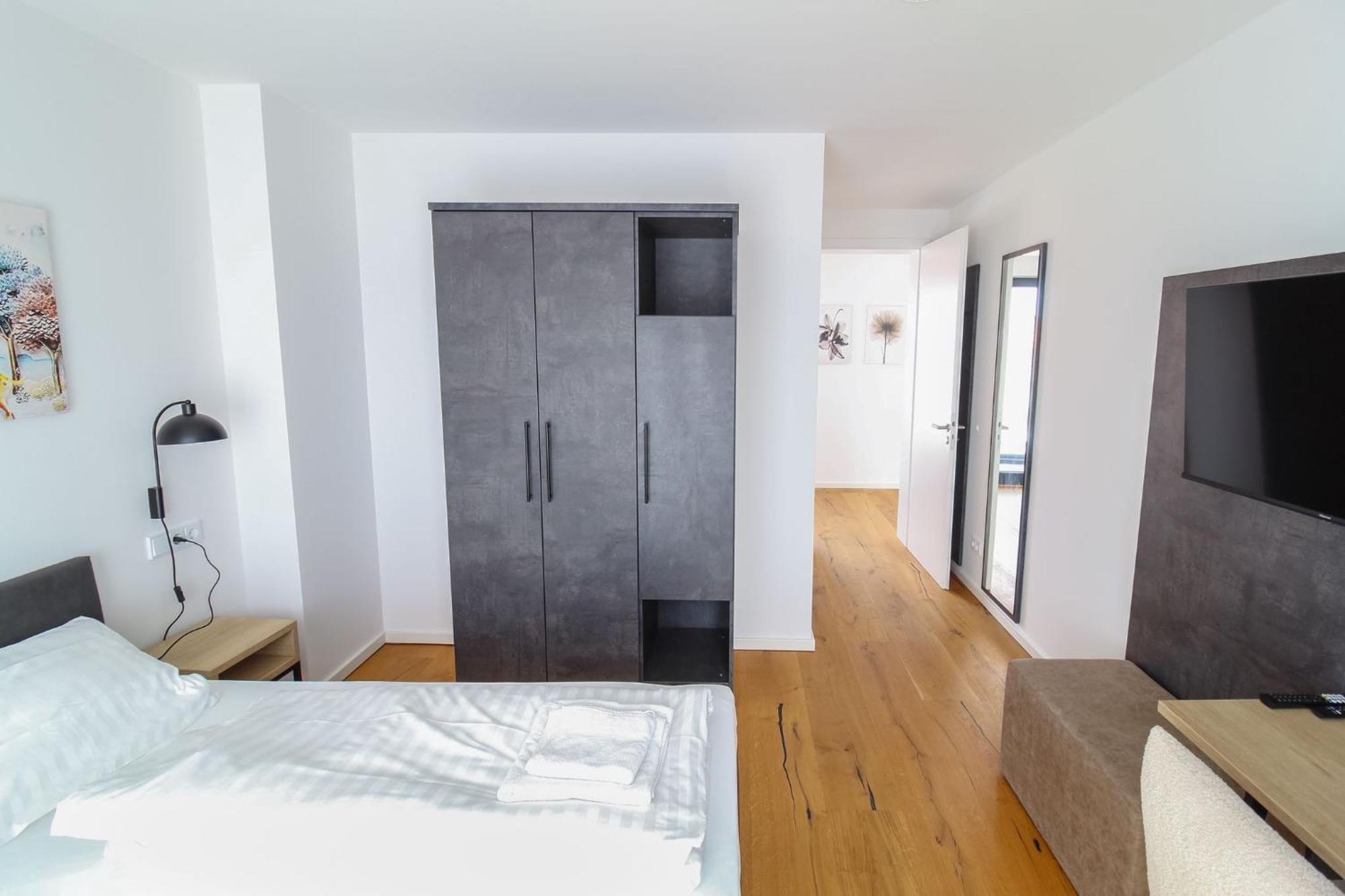 Helios Berlin Apartments Esterno foto